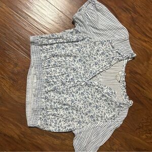 American Eagle Outfitters Blue and White Wrap Crop Top